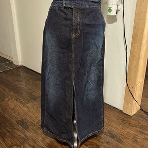 New York & Company Jean Skirt Size 14